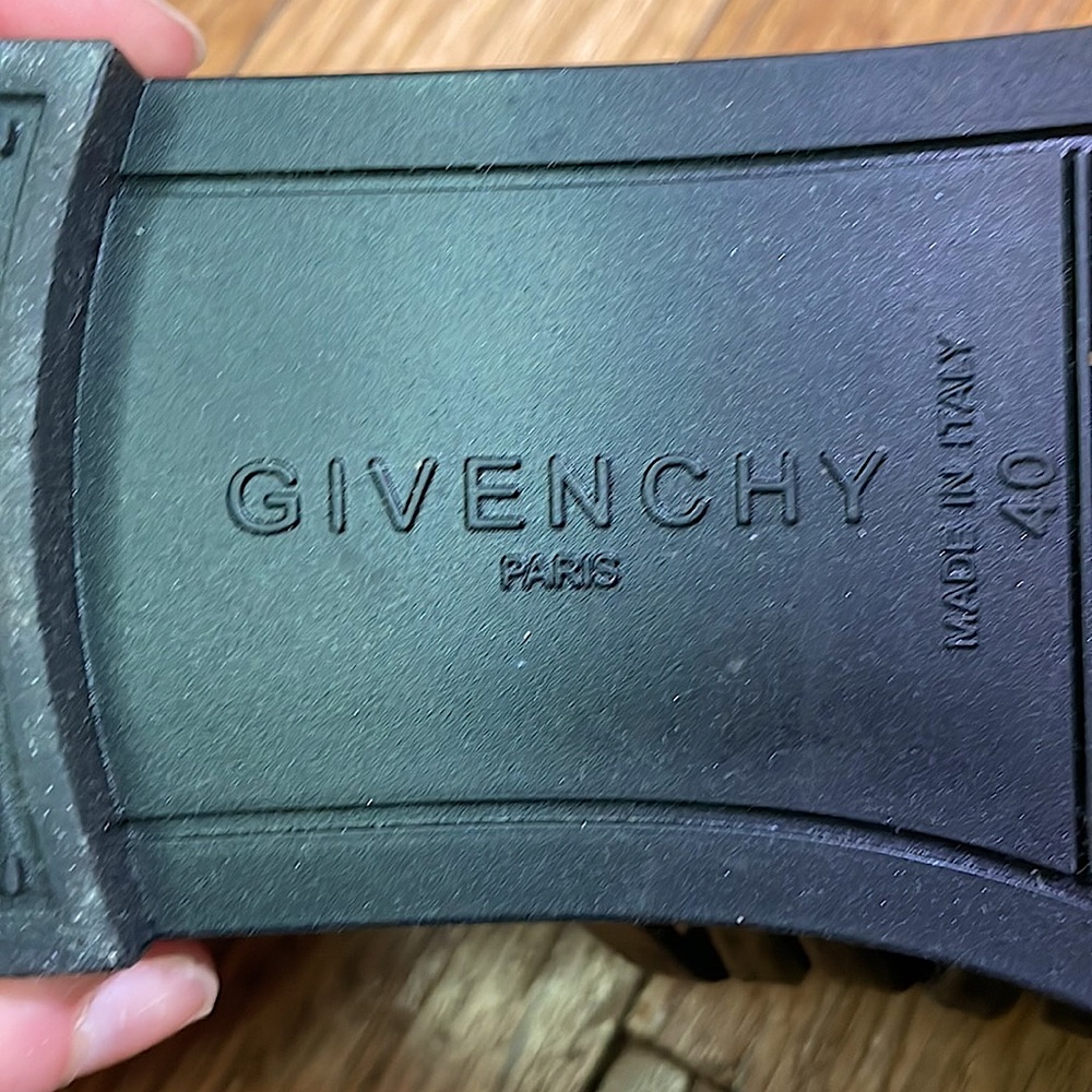 Givenchy Leather Gladiator Sandal - image 4